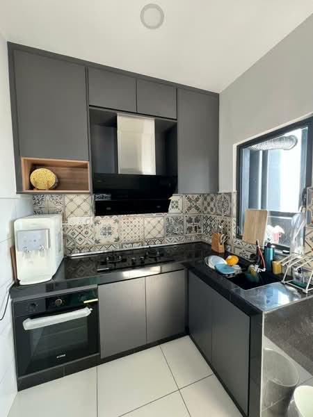 Condominium for Rent at The Holmes 2 - Chloe Chan - Kitchen - PropertyGuru.com.my
