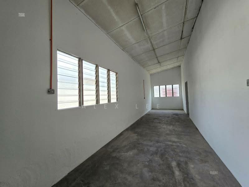 Gudang untuk Disewa di Shah Alam (Selangor) - Alex Lee - Interior - PropertyGuru.com.my