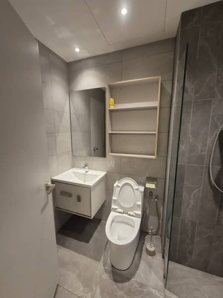 Service Residence for Rent at Majestic Residence - Kew . - Bathroom - PropertyGuru.com.my