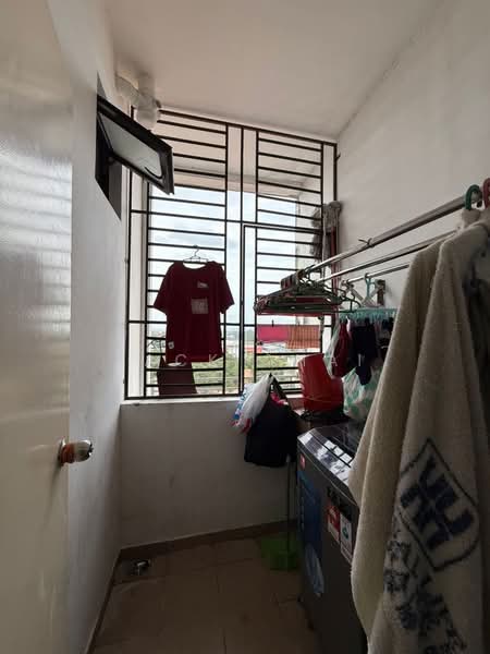 Servis Apartment untuk Dijual di D'Summit Residences - Jack Chai - PropertyGuru.com.my
