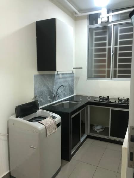 Servis Apartment untuk Disewa di Platinum Lake PV 21 - Sean Lo - Kitchen - PropertyGuru.com.my