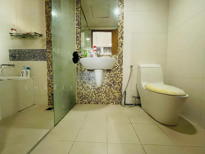 Service Residence for Rent at Titiwangsa Sentral - Shaziery Iskandar - Bathroom - PropertyGuru.com.my