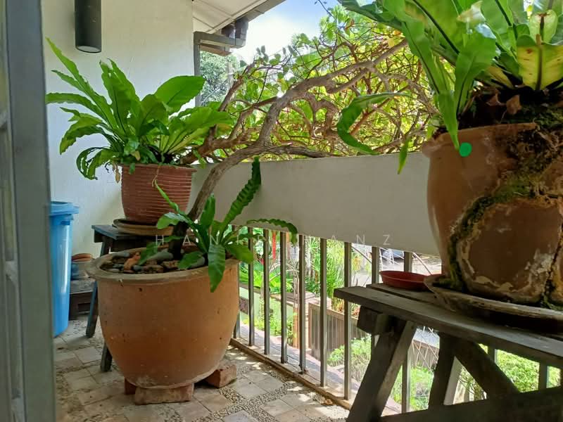 Rumah Teres 3 Tingkat untuk Dijual di Ampang Jaya (Ampang) - Hanif Hanz - Balcony - PropertyGuru.com.my