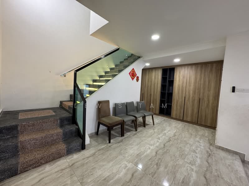 Rumah Teres 2 Tingkat untuk Dijual di Taman Bukit Teratai (Ampang) - Lewis Tam - Interior - PropertyGuru.com.my