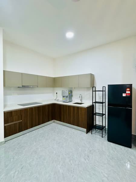 Service Residence for Rent at Altris Residences @ The Quartz WM - Xin Nee - Kitchen - PropertyGuru.com.my