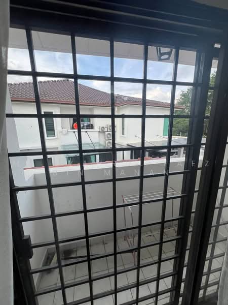Semi-Detached House for Sale in Bandar Tun Hussein Onn (Cheras) - Md Syahrul Faez Bin Manan - Balcony - PropertyGuru.com.my
