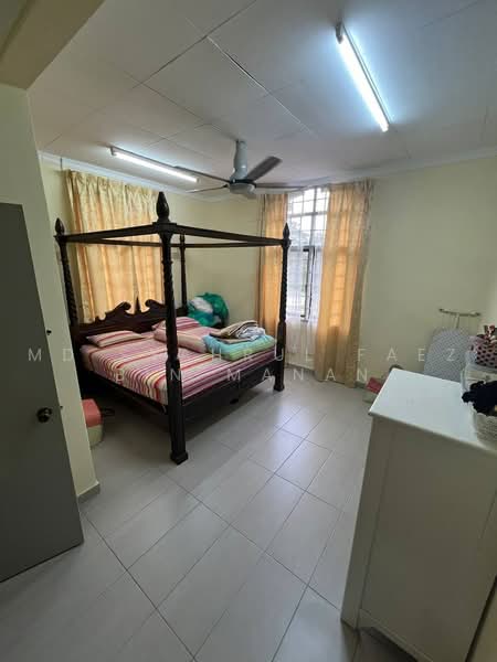 Semi-Detached House for Sale in Bandar Tun Hussein Onn (Cheras) - Md Syahrul Faez Bin Manan - Bedroom - PropertyGuru.com.my