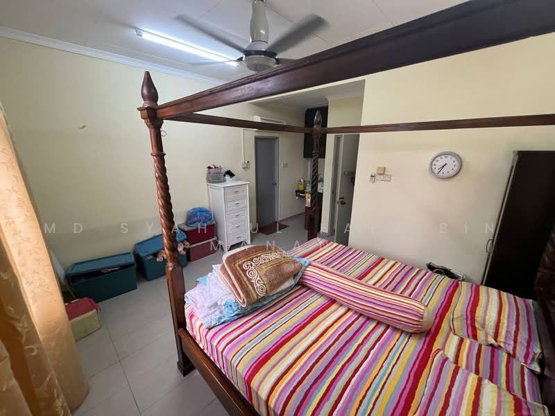 Semi-Detached House for Sale in Bandar Tun Hussein Onn (Cheras) - Md Syahrul Faez Bin Manan - Bedroom - PropertyGuru.com.my
