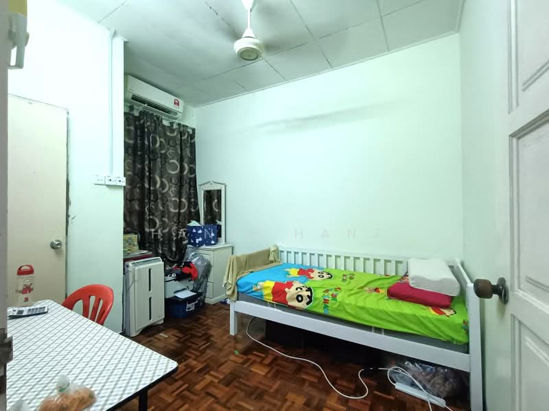 Rumah Teres 2.5 Tingkat untuk Dijual di Ampang (Kuala Lumpur) - Hanif Hanz - Bedroom - PropertyGuru.com.my