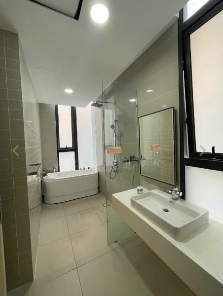 Kondominium untuk Dijual di The Veo - Eva Chun - Bathroom - PropertyGuru.com.my