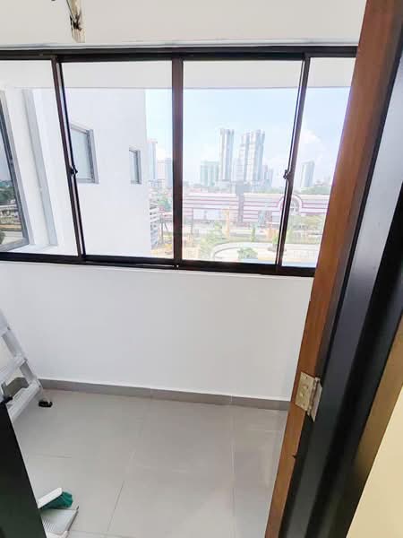 Service Residence for Sale at Veranda Residence - Jensen Goh - Balcony - PropertyGuru.com.my