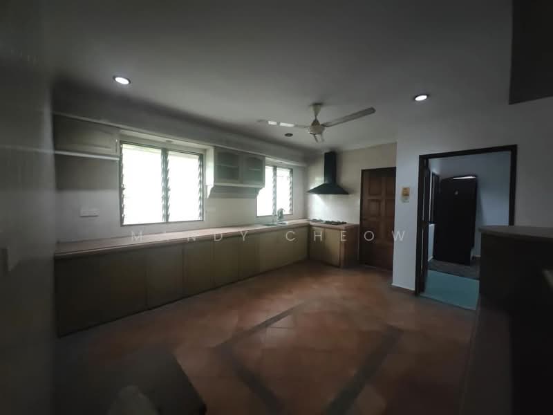 Terraced House for Sale in Seksyen 7 (Kota Damansara) - Mandy Cheow - Kitchen - PropertyGuru.com.my