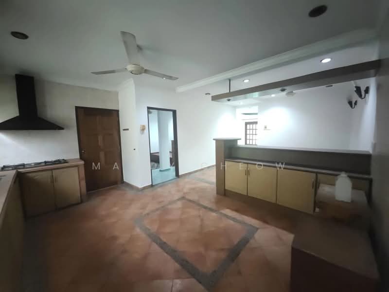 Terraced House for Sale in Seksyen 7 (Kota Damansara) - Mandy Cheow - Kitchen - PropertyGuru.com.my