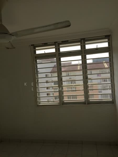 Pangsapuri untuk Dijual di Apartment Taman Topaz - Kelly Yong Lee Ming - Interior - PropertyGuru.com.my