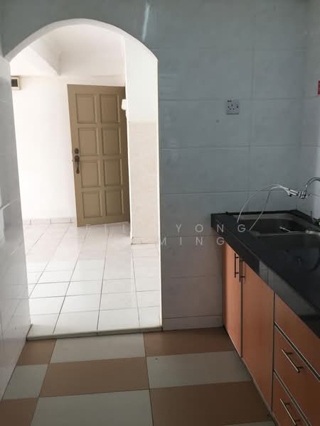 Pangsapuri untuk Dijual di Apartment Taman Topaz - Kelly Yong Lee Ming - Kitchen - PropertyGuru.com.my