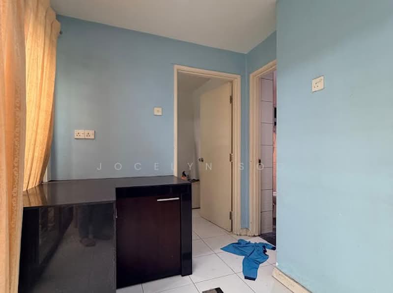Rumah Teres 3 Tingkat untuk Dijual di Lake Fields (Sungai Besi) - Jocelyn Soo - PropertyGuru.com.my