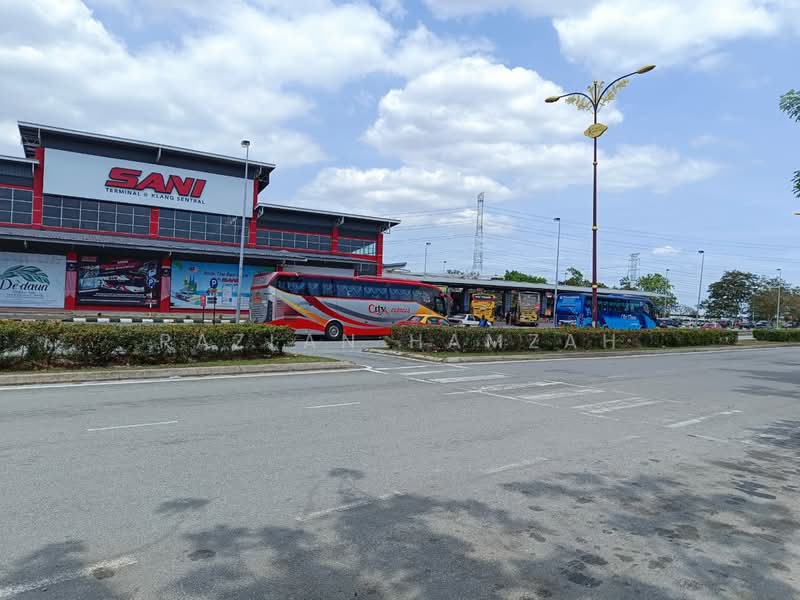 Shop for Sale in Klang Sentral (Kapar) - Razlan Hamzah - Exterior - PropertyGuru.com.my