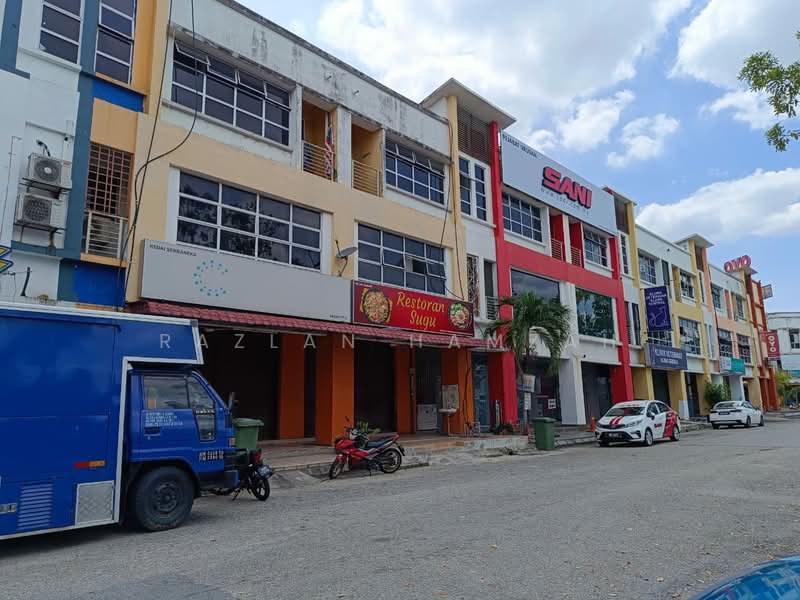 Shop for Sale in Klang Sentral (Kapar) - Razlan Hamzah - Exterior - PropertyGuru.com.my