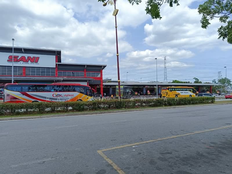 Shop for Sale in Klang Sentral (Kapar) - Razlan Hamzah - Exterior - PropertyGuru.com.my