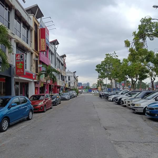 Shop for Sale in Klang Sentral (Kapar) - Razlan Hamzah - Exterior - PropertyGuru.com.my