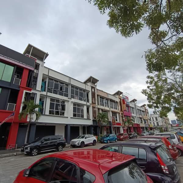 Shop for Sale in Klang Sentral (Kapar) - Razlan Hamzah - Exterior - PropertyGuru.com.my