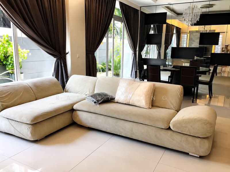 Rumah Berkembar untuk Disewa di Tanjung Tokong (Penang) - Rainny Wong - Living Room - PropertyGuru.com.my