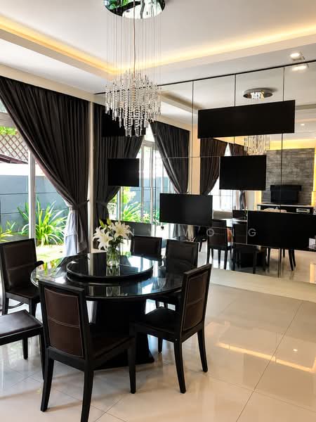 Rumah Berkembar untuk Disewa di Tanjung Tokong (Penang) - Rainny Wong - Dining Room - PropertyGuru.com.my