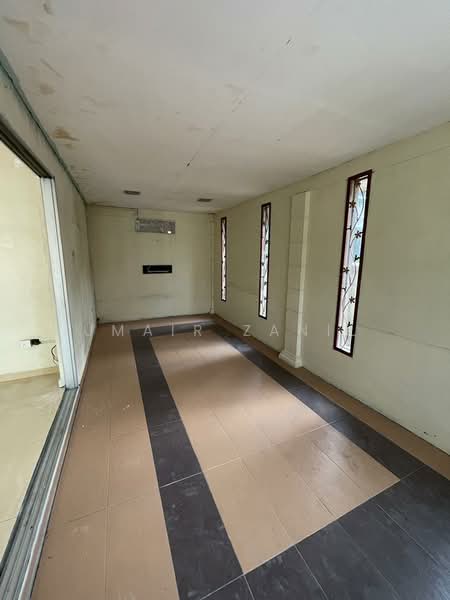 2-storey Terraced House for Sale in Taman Kobena (Tampoi) - UMAIR ZANIL - PropertyGuru.com.my
