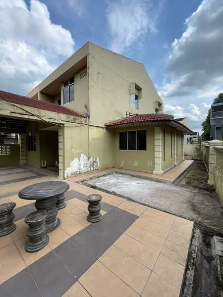 2-storey Terraced House for Sale in Taman Kobena (Tampoi) - UMAIR ZANIL - PropertyGuru.com.my