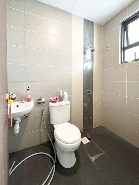 Rumah Teres untuk Dijual di Kajang (Selangor) - Nor Azdlin Adnan - PropertyGuru.com.my