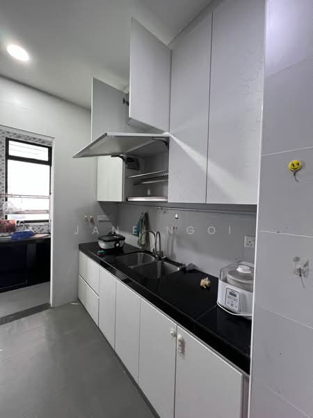2-storey Terraced House for Rent in Johor Bahru (Johor) - Jane Ngoi - Kitchen - PropertyGuru.com.my