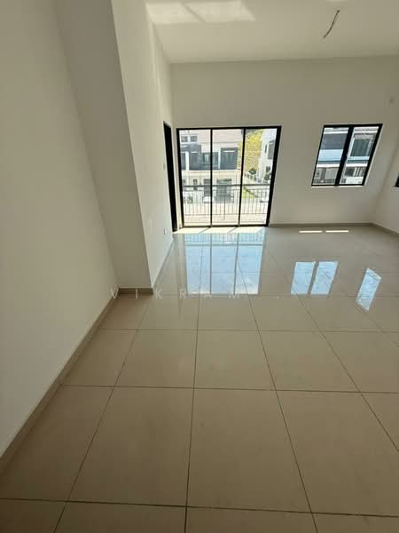 Semi-Detached House for Sale in Taman Scientex Rawang (Rawang) - Vikram . - Living Room - PropertyGuru.com.my