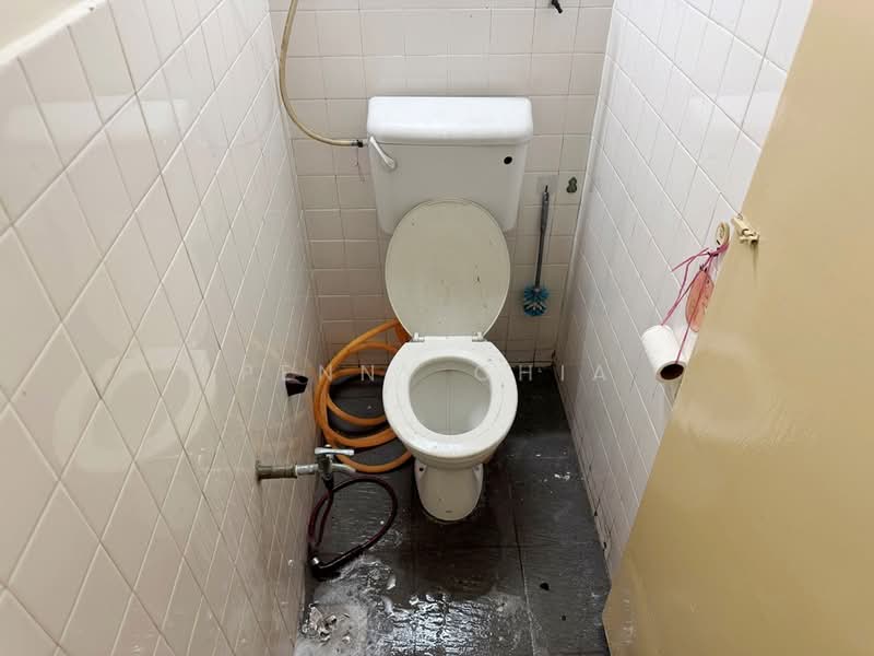 2-storey Terraced House for Rent in Taman Selat Damai (Pelabuhan Klang) - Penny Chia - Bathroom - PropertyGuru.com.my