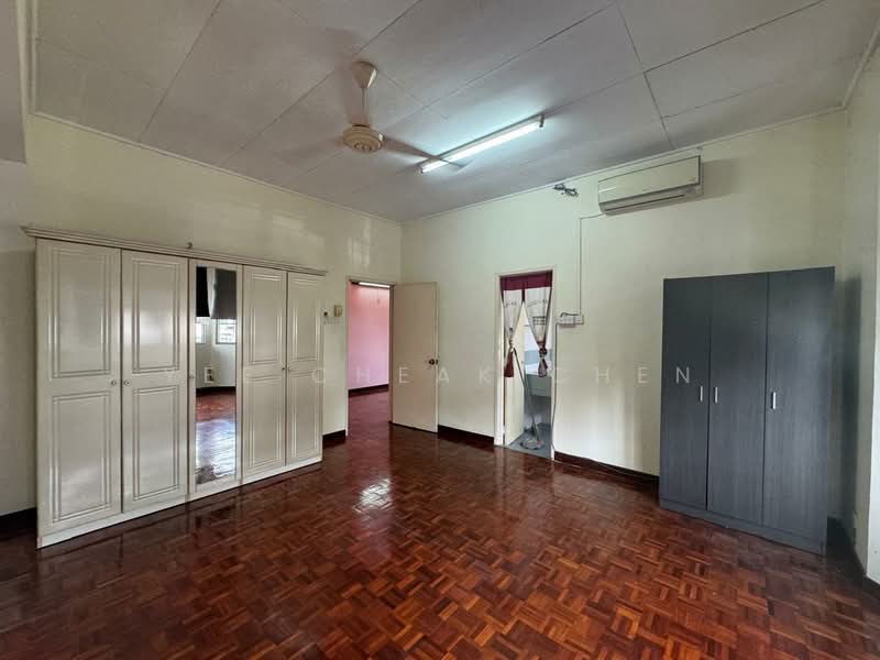 2-storey Terraced House for Rent in Usj 17 (Subang Jaya) - Yee Cheak Chen - Bedroom - PropertyGuru.com.my