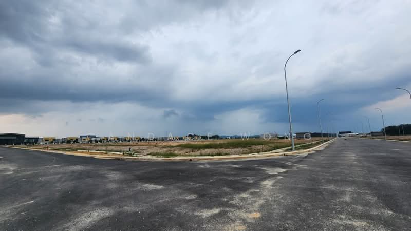 Industrial Land for Sale in Bandar Puncak Alam (Puncak Alam) - Candace Wong - View - PropertyGuru.com.my