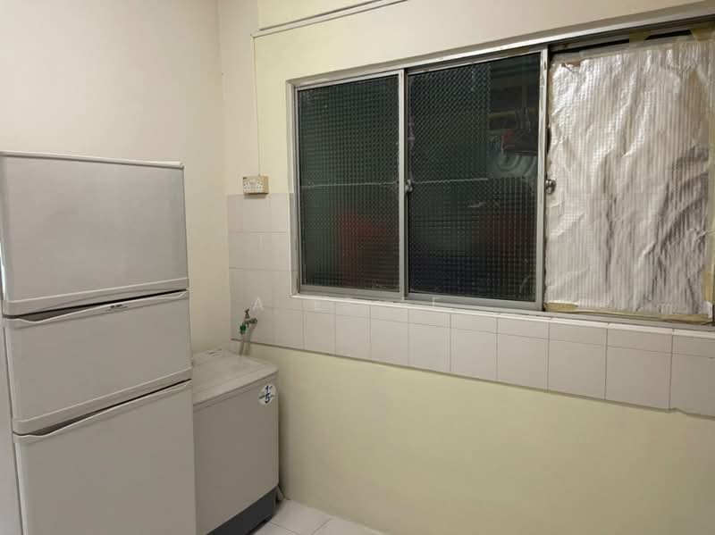 Condominium for Sale at Symphony Park - A Ee Ee - Kitchen - PropertyGuru.com.my