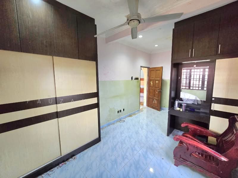 Rumah Teres 1 Tingkat untuk Dijual di Taman Seri Indah (Sungai Besar) - Fauzan bin Sahrom - PropertyGuru.com.my