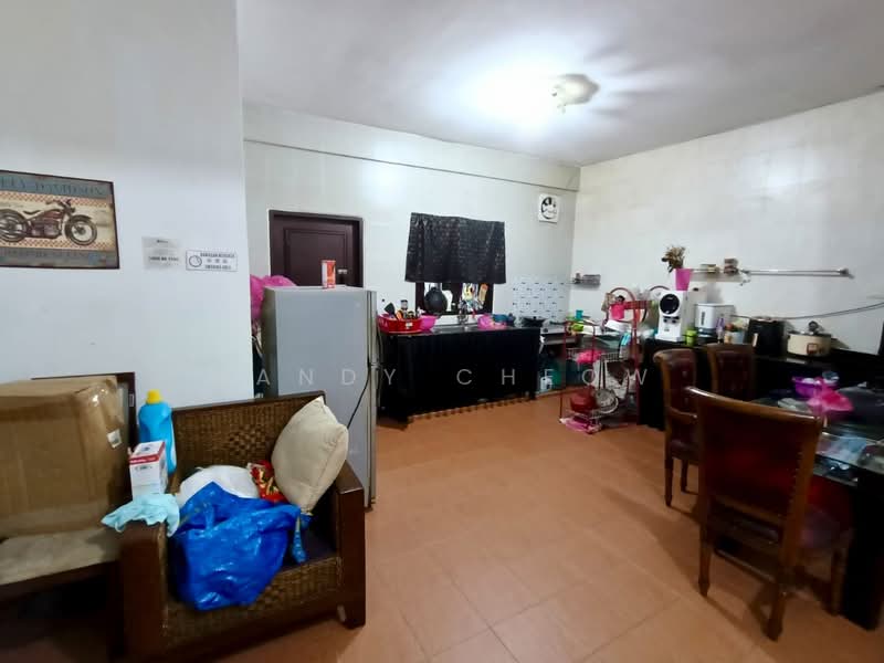 Rumah Teres 1 Tingkat untuk Dijual di Rawang (Selangor) - Mandy Cheow - Living Room - PropertyGuru.com.my