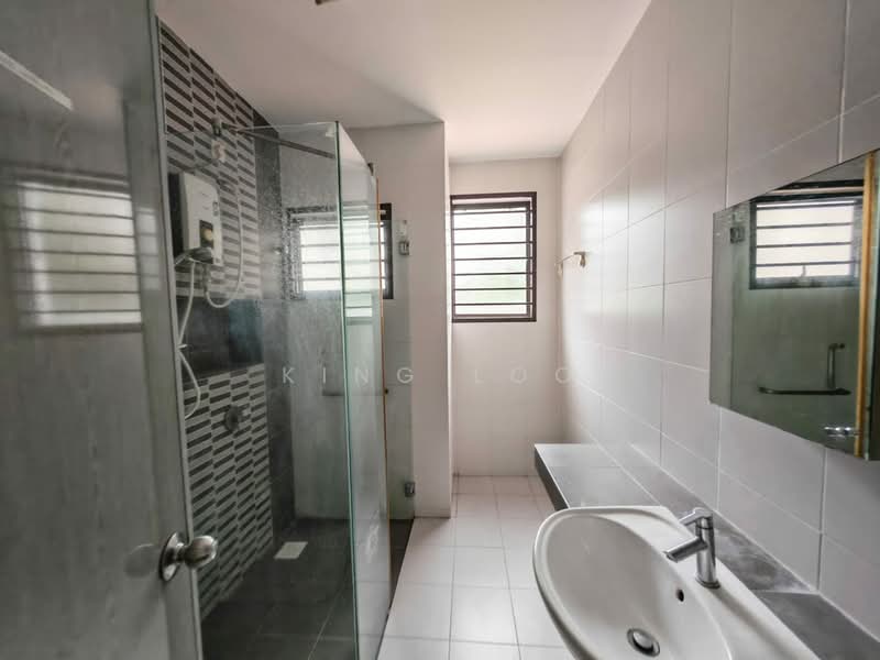 2-storey Terraced House for Sale in Shah Alam (Selangor) - King Loo - Bathroom - PropertyGuru.com.my