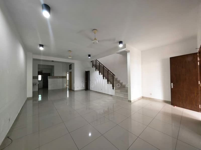 2-storey Terraced House for Sale in Shah Alam (Selangor) - King Loo - Living Room - PropertyGuru.com.my