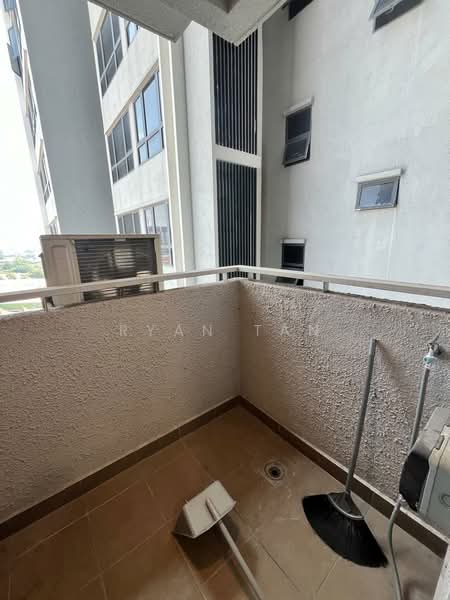 Service Residence for Sale at The Era @ Duta North - Ryan Tan - Balcony - PropertyGuru.com.my