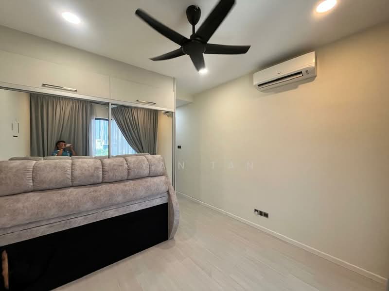 Service Residence for Sale at The Era @ Duta North - Ryan Tan - Bedroom - PropertyGuru.com.my