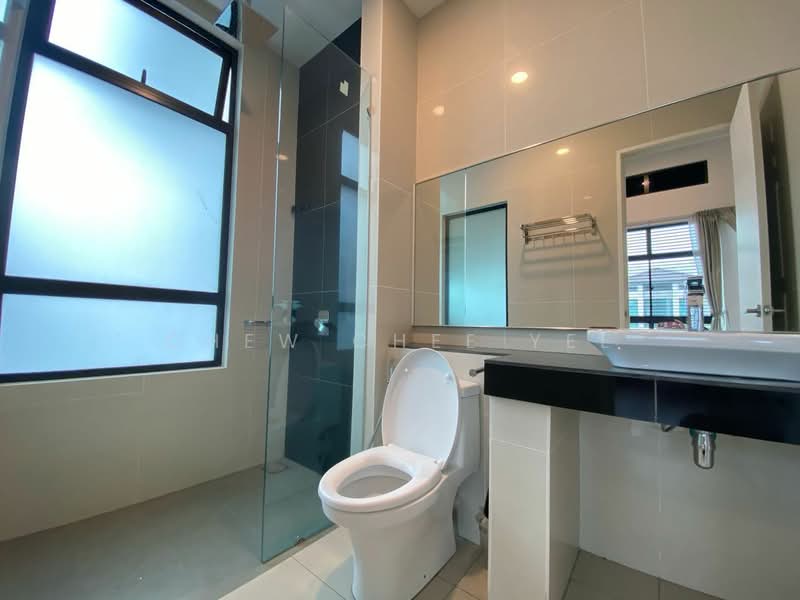 Cluster House for Rent in Eco Botanic (Iskandar Puteri (Nusajaya)) - Chew Chee Yee - Bathroom - PropertyGuru.com.my