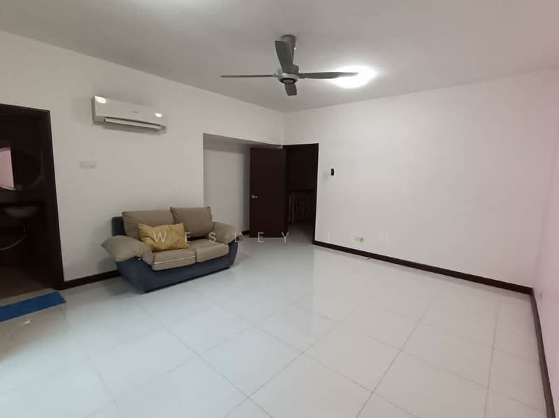 2.5-storey Terraced House for Rent in Taman Meranti Jaya (Puchong) - WESLEY LOH - Living Room - PropertyGuru.com.my