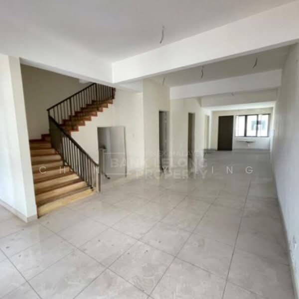 3-storey Terraced House for Sale in Taman Anggun 3 (Rawang) - Chin Pey Ling - Interior - PropertyGuru.com.my