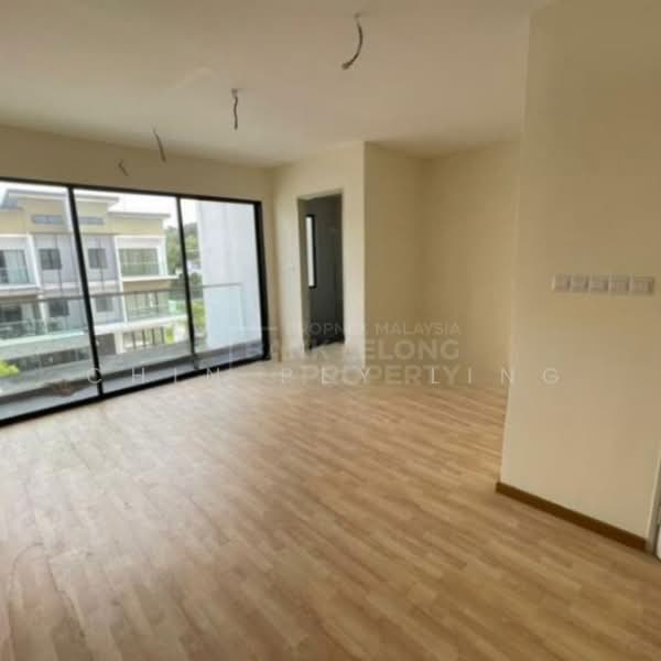3-storey Terraced House for Sale in Taman Anggun 3 (Rawang) - Chin Pey Ling - Living Room - PropertyGuru.com.my