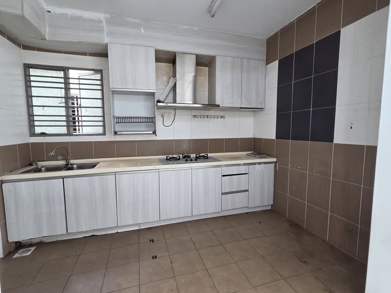 Condominium for Rent at Mutiara Anggerik - Hairul Azmi - Kitchen - PropertyGuru.com.my