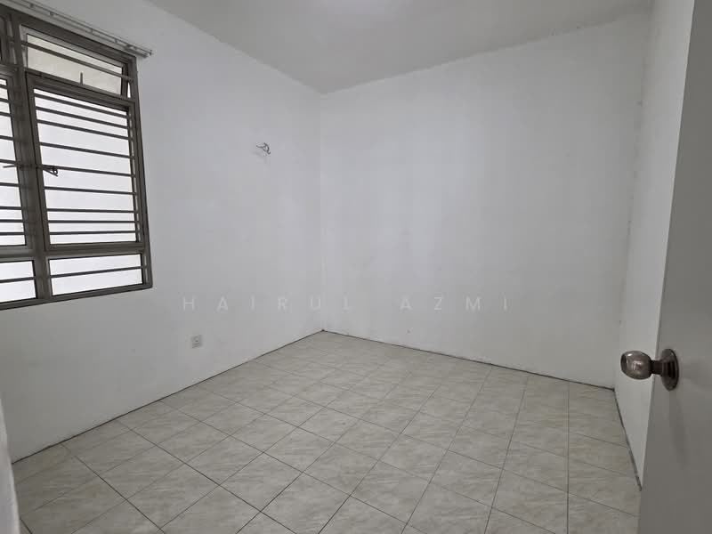 Condominium for Rent at Mutiara Anggerik - Hairul Azmi - Interior - PropertyGuru.com.my