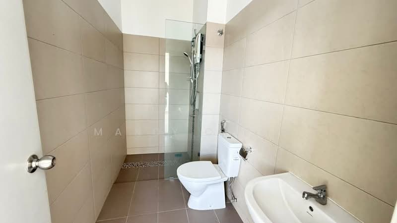 Rumah Teres 2 Tingkat untuk Disewa di Bandar Tasik Puteri (Rawang) - Mandy Cheow - Bathroom - PropertyGuru.com.my