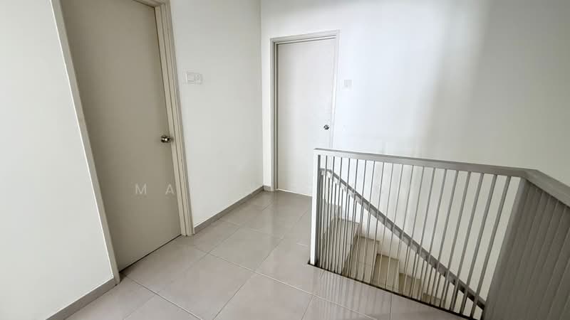 Rumah Teres 2 Tingkat untuk Disewa di Bandar Tasik Puteri (Rawang) - Mandy Cheow - Corridor - PropertyGuru.com.my